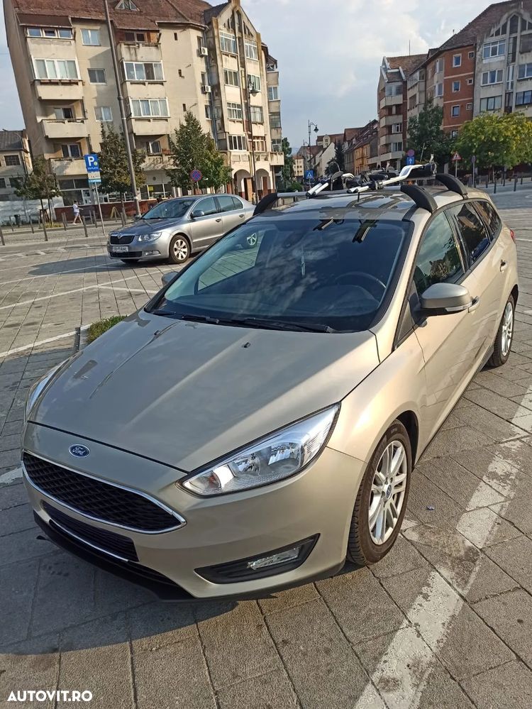Ford Focus 1.0 EcoBoost Titanium - 1
