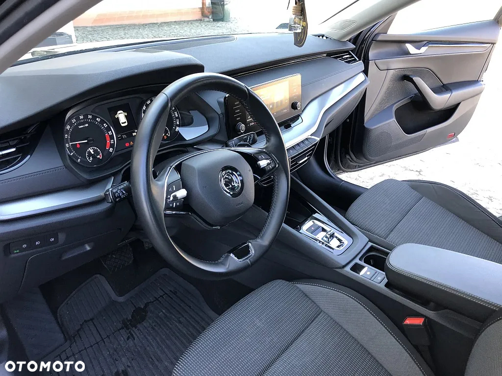 Skoda Octavia 2.0 TDI Ambition DSG - 16