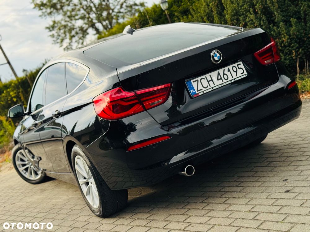 BMW 3GT 318d Luxury Line - 12
