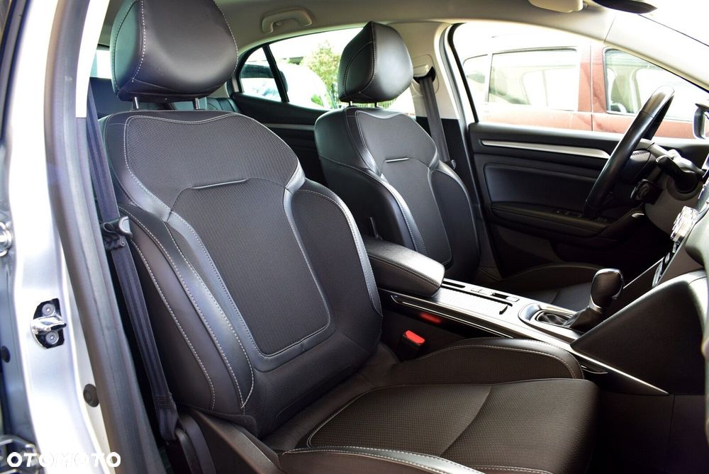 Renault Megane 1.3 TCe FAP Intens EDC - 17