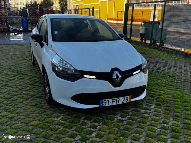 Renault Clio 1.5 dCi Comfort - 4