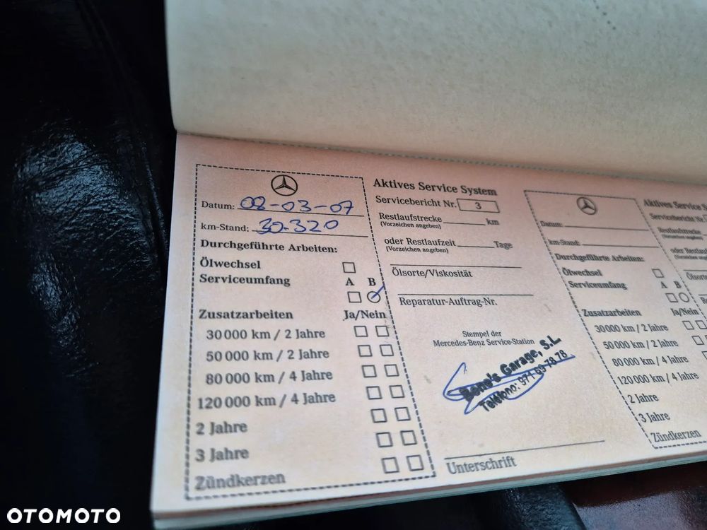 Mercedes-Benz CLK - 26