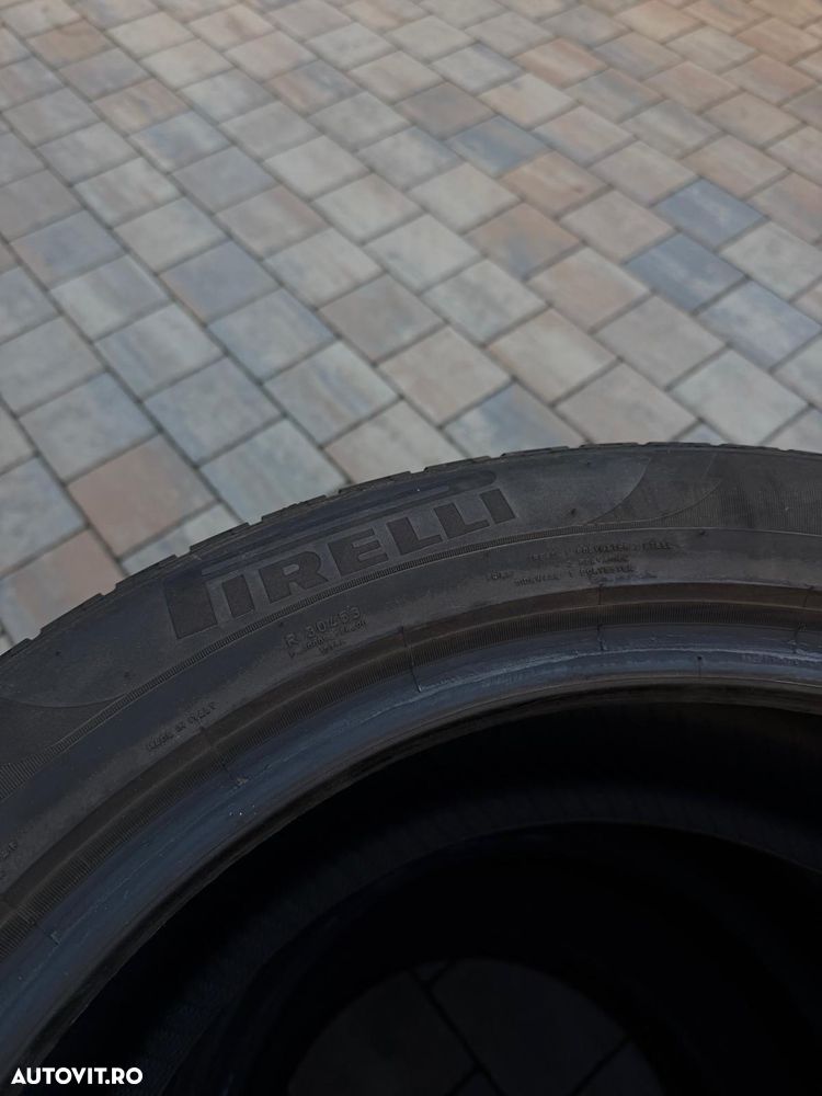 Volkswagen Tiguan - 22