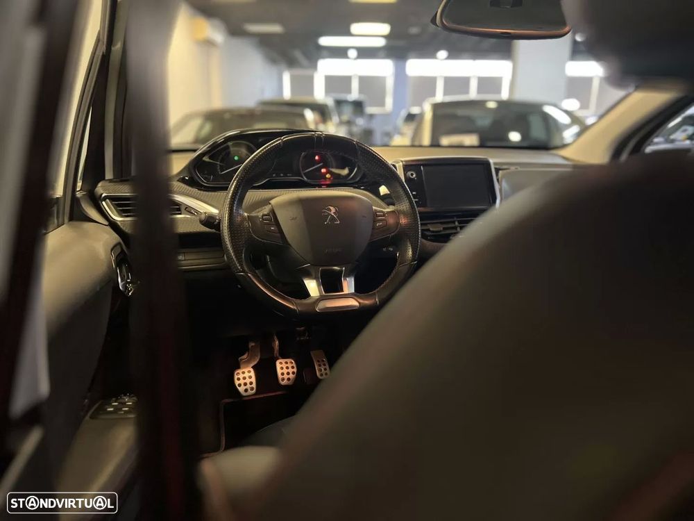Peugeot 2008 1.2 PureTech GT Line - 43