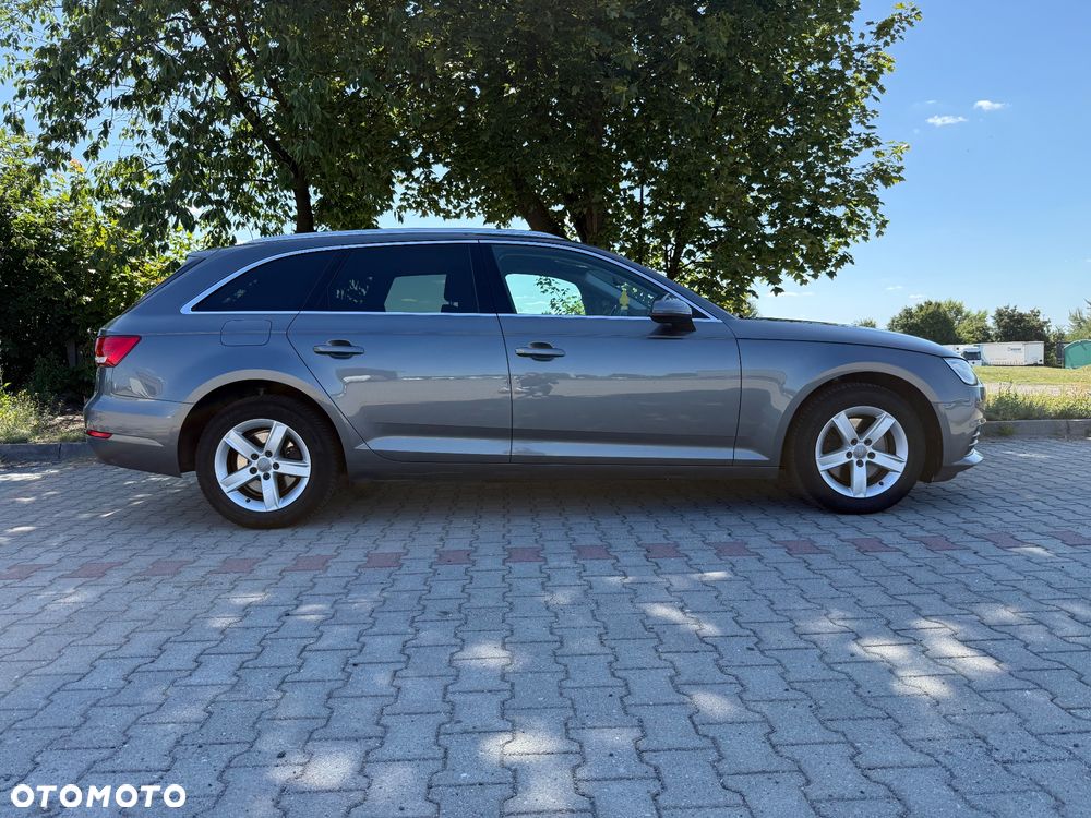 Audi A4 Avant 2.0 TDI S tronic - 5