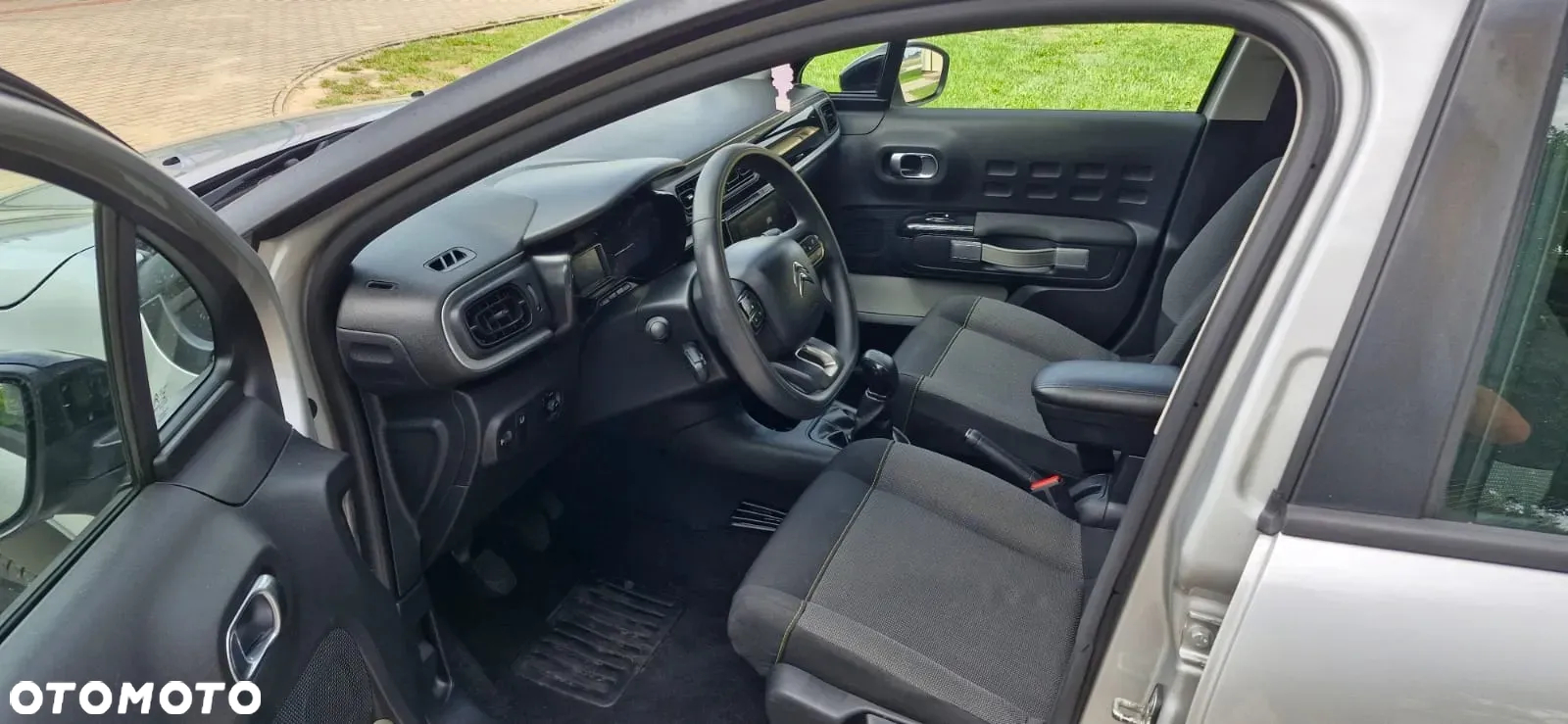 Citroën C3 1.6 BlueHDi Live S&S - 11