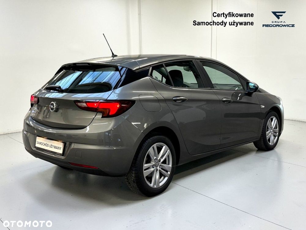 Opel Astra 1.2 T Edition S&S - 9