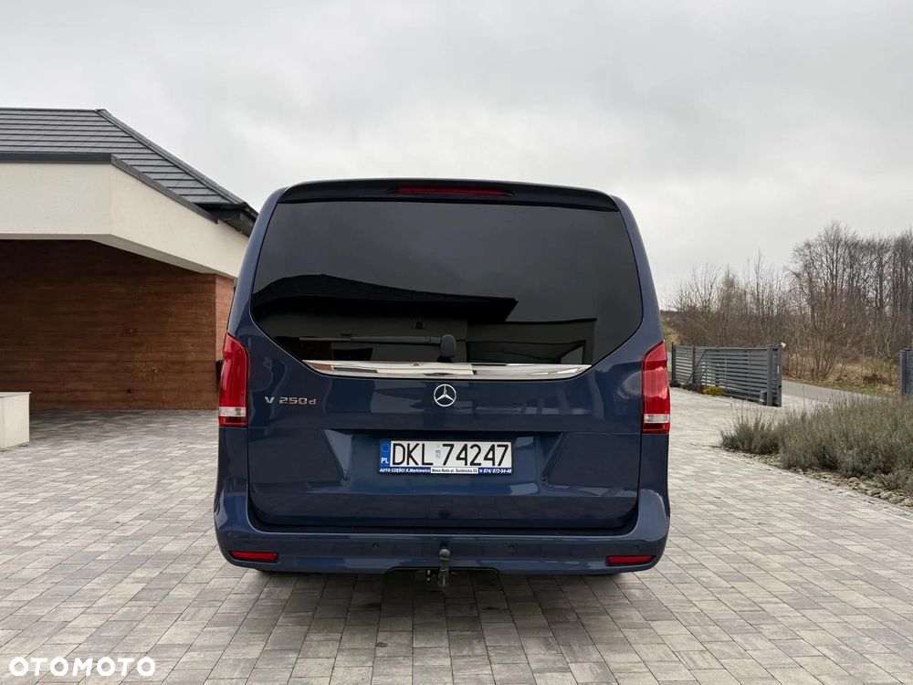 Mercedes-Benz Klasa V 250 d Avantgarde 9G-Tronic - 6