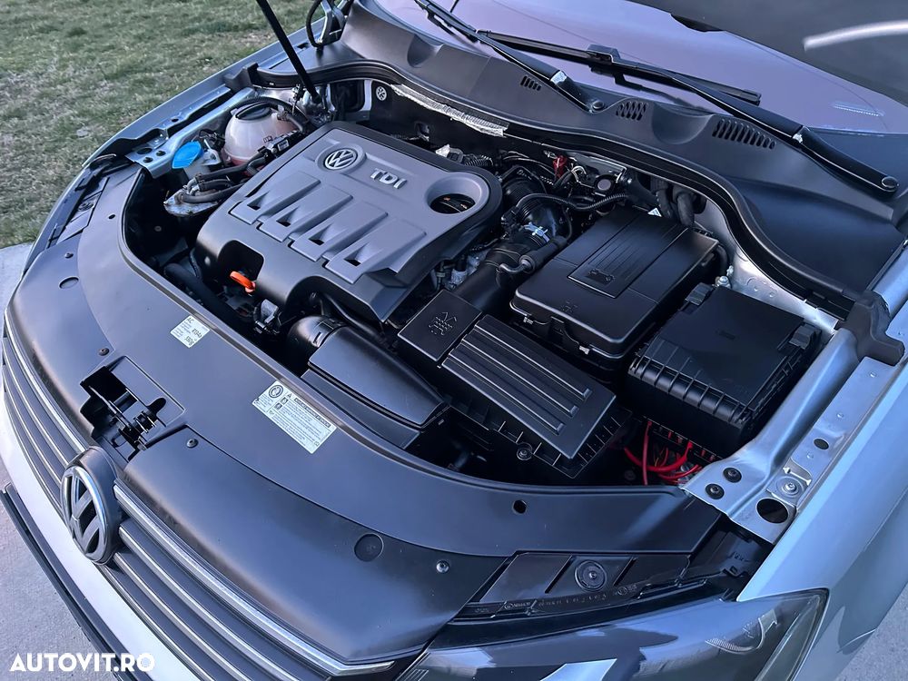 Volkswagen Passat 2.0 TDI Highline DPF - 19