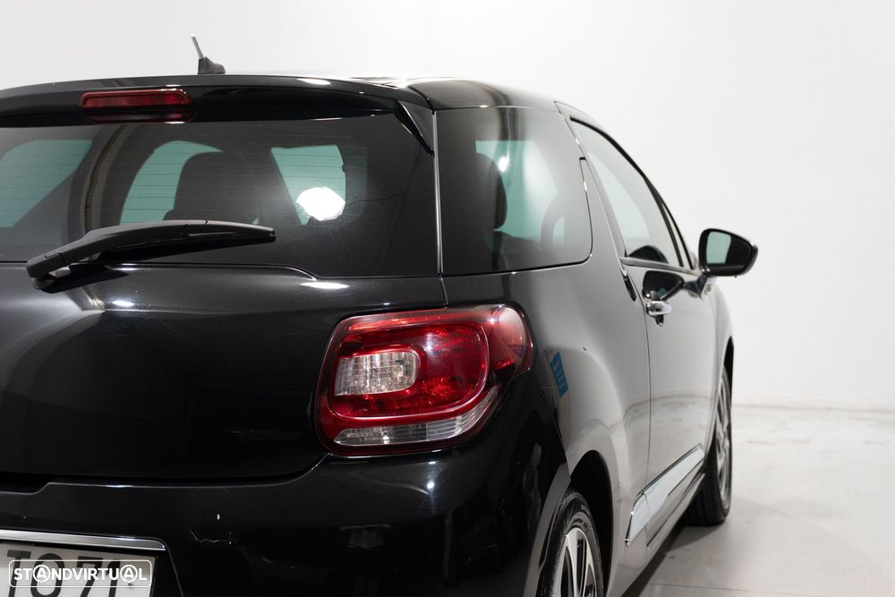 Citroën DS3 1.6 e-HDi So Chic - 8