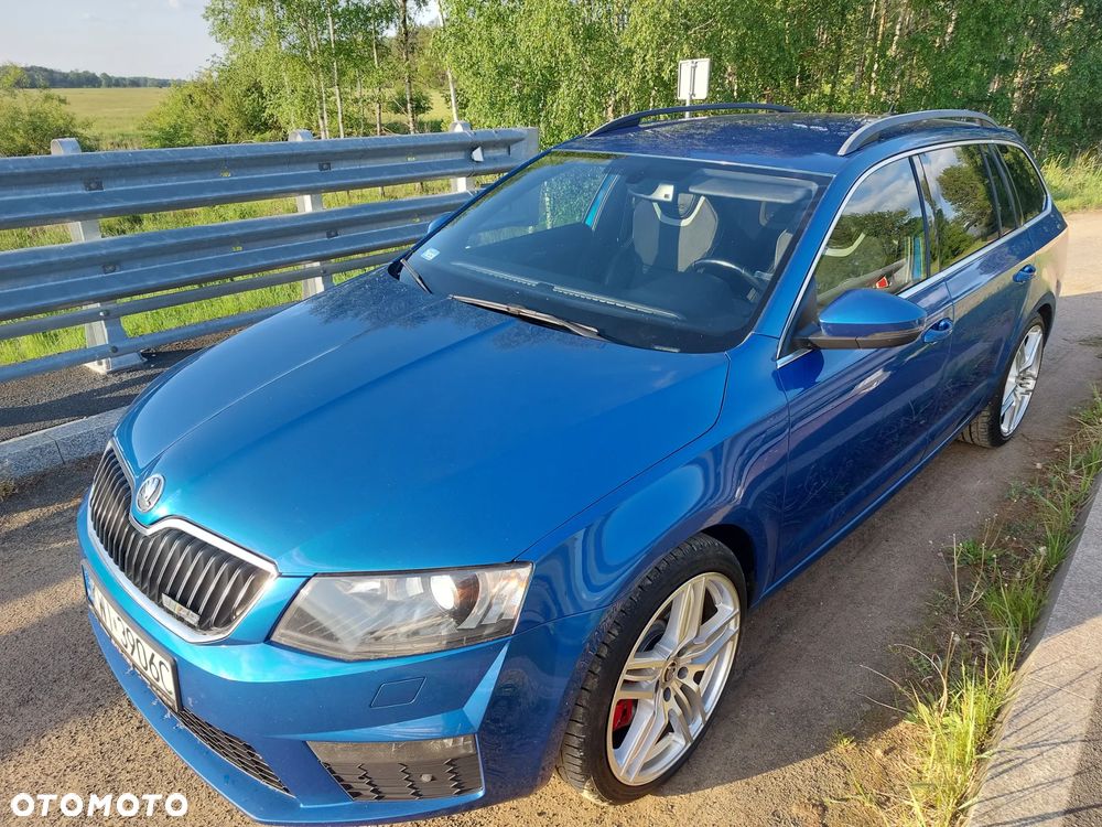 Skoda Octavia 2.0 TDI RS DSG - 23