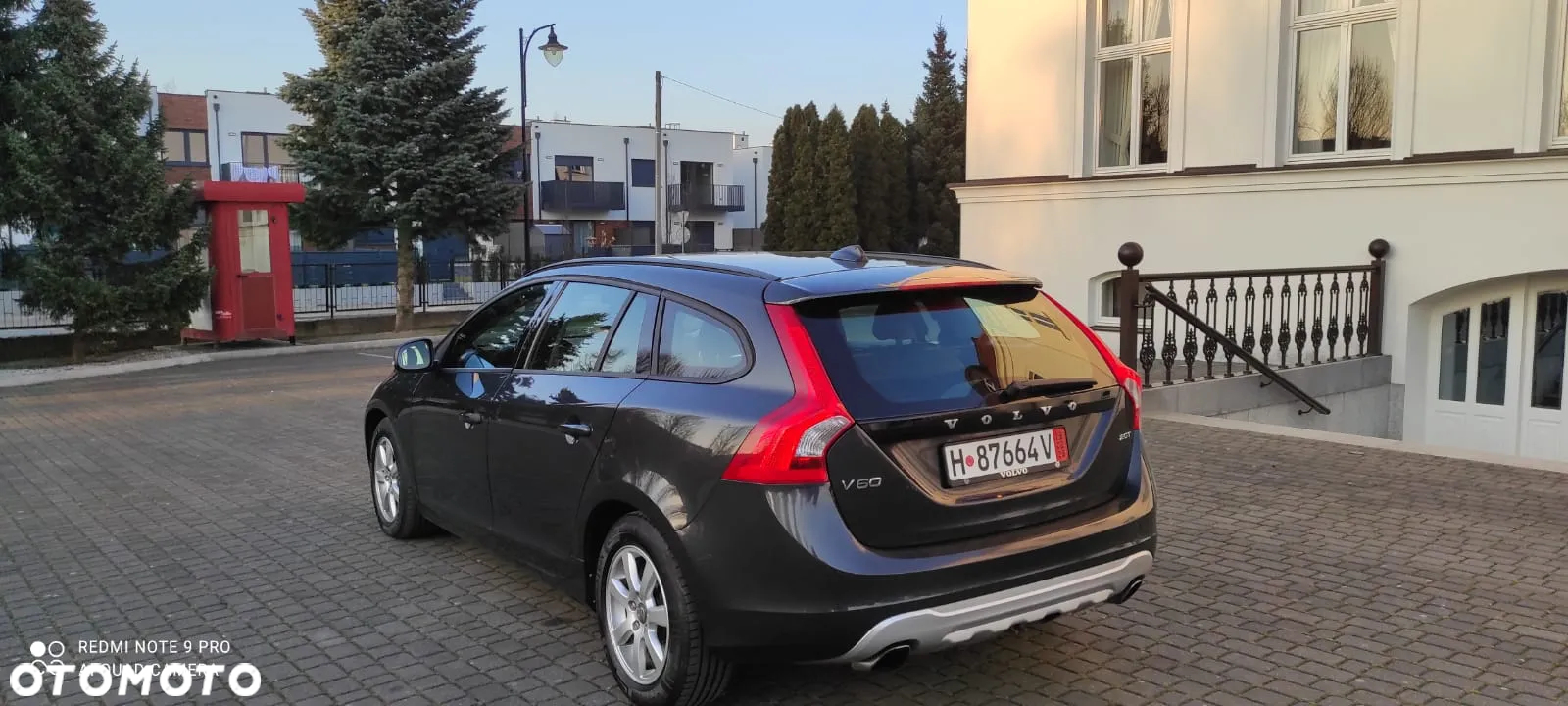Volvo V60 2.0T Geartronic Powershift Kinetic - 17