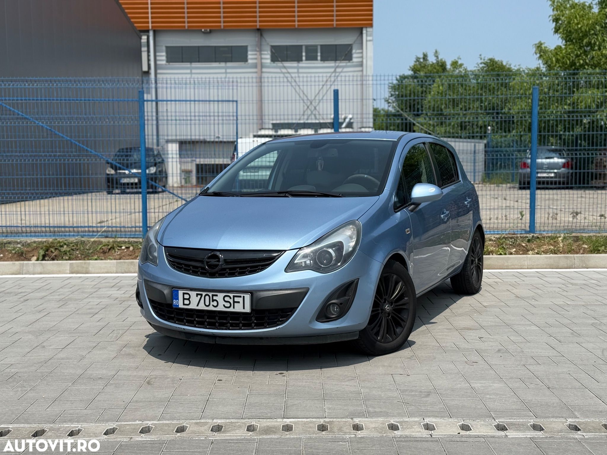 Opel Corsa 1.2 Easytronic Essentia - 1