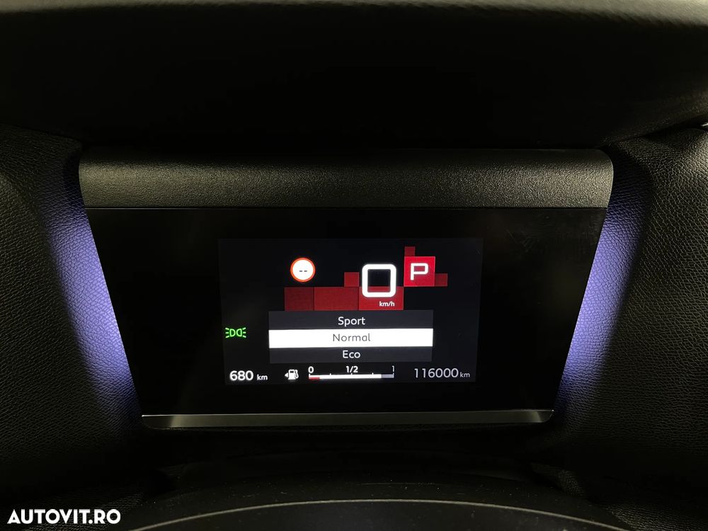 Citroën C4 1.5 BlueHDi S&S EAT8 Feel Pack - 29