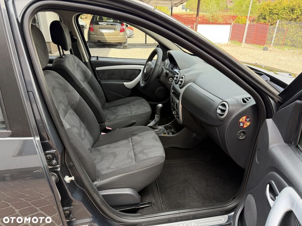 Dacia Sandero 1.4 MPI Ambiance - 24