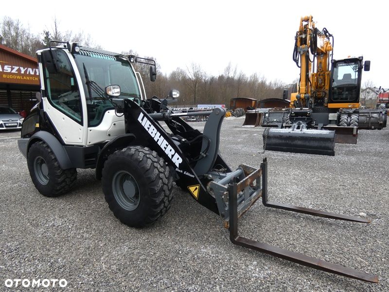 Liebherr 506 Compact z Niemiec / WAGA / Black Edition / - 4