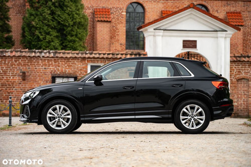 Audi Q3 35 TFSI mHEV S-Line S tronic - 4