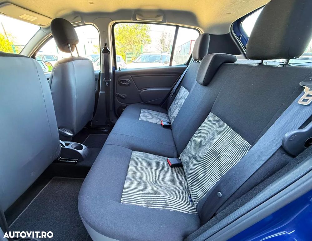 Dacia Sandero 1.2 16V - 18