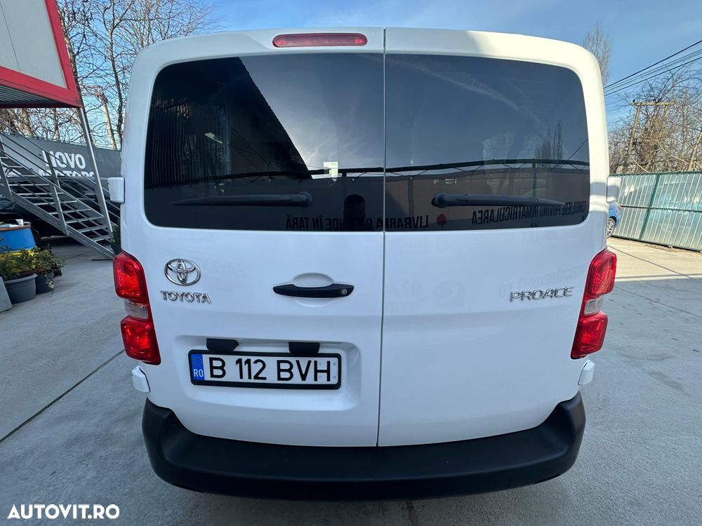 Toyota Proace 1.5 D-4D 120CP 8+1 L2H1 Base+ - 6