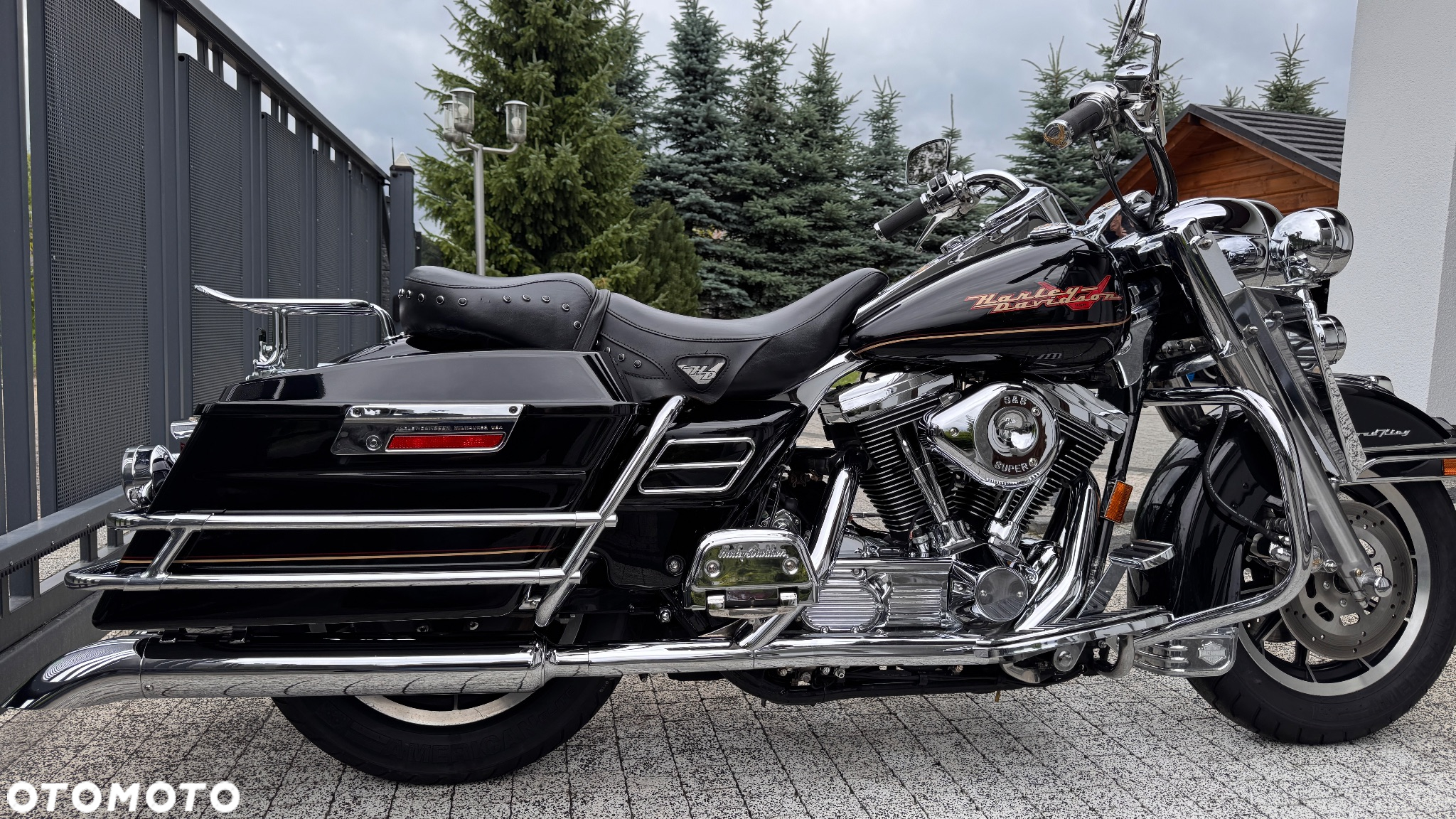 Harley-Davidson Touring Road King - 4