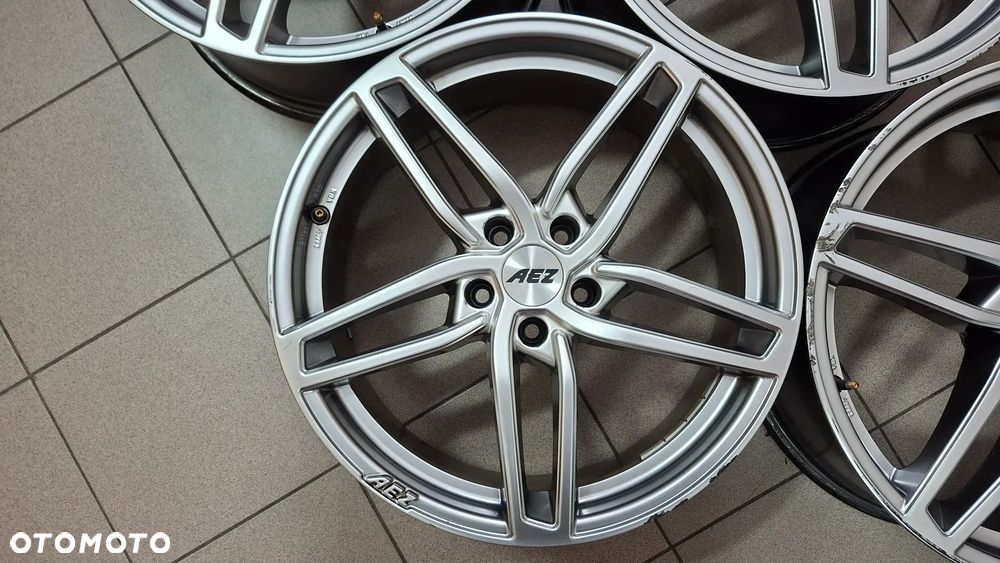 Felgi Aluminiowe 19 Audi Volkswagen 5x112 ET 38 AEZ Genua - 2