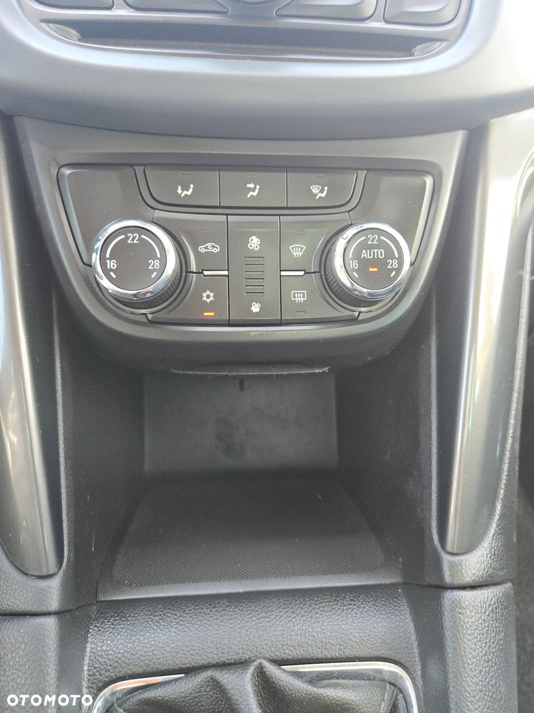 Opel Zafira Tourer 1.4 Turbo Business Edition - 21