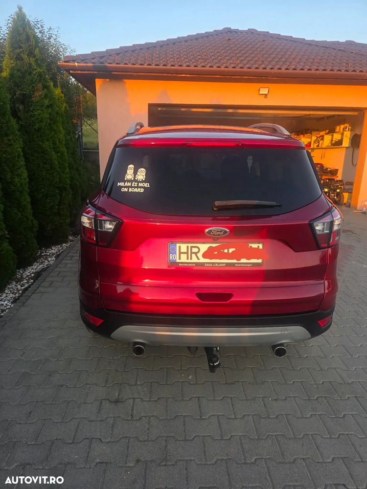 Ford Kuga - 3
