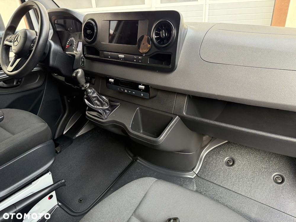 Mercedes-Benz Sprinter Doka Skrzynia Plandeka - 23