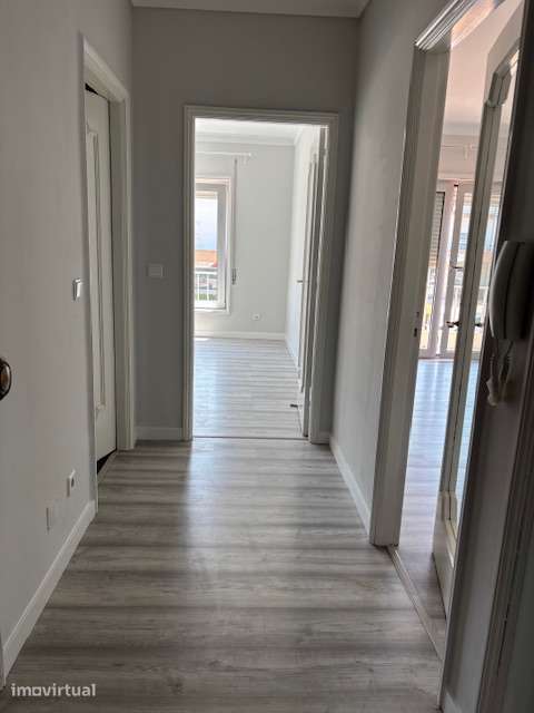 T1 com Varandas na Cidade da Maia, Remodelado Pronto Habitar - Grande imagem: 2/21