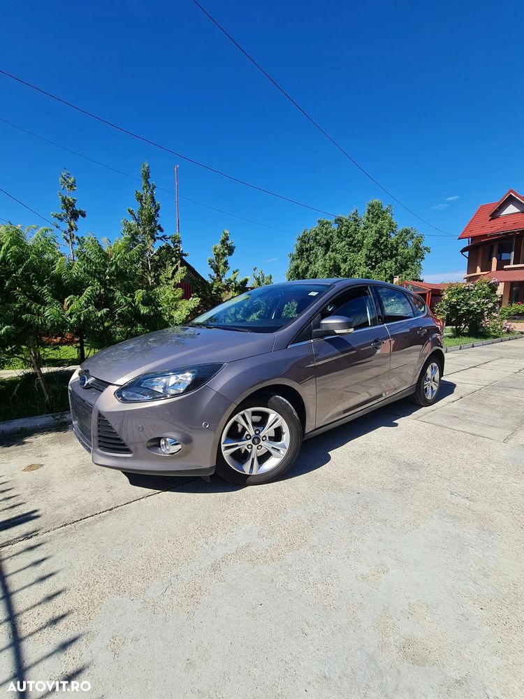 Ford Focus 1.0 EcoBoost Start-Stopp-System Champions Edition - 9