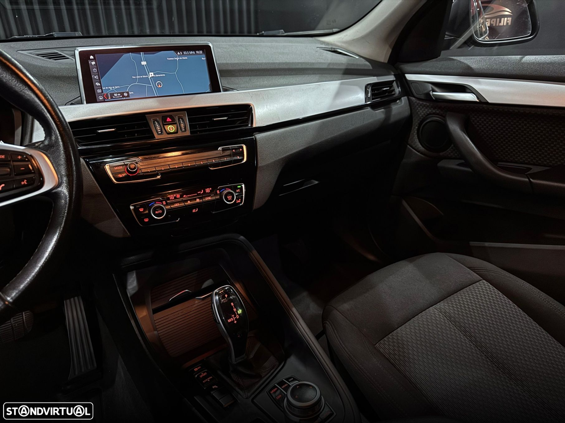 BMW X1 18 d sDrive Auto Line Sport - 20