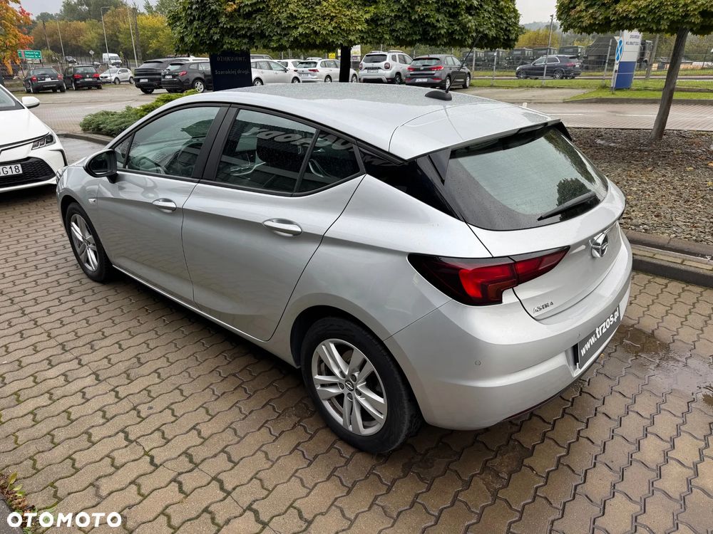 Opel Astra V 1.2 T Edition S&S - 5