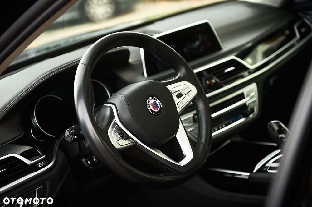 BMW-ALPINA B7 Biturbo - 32