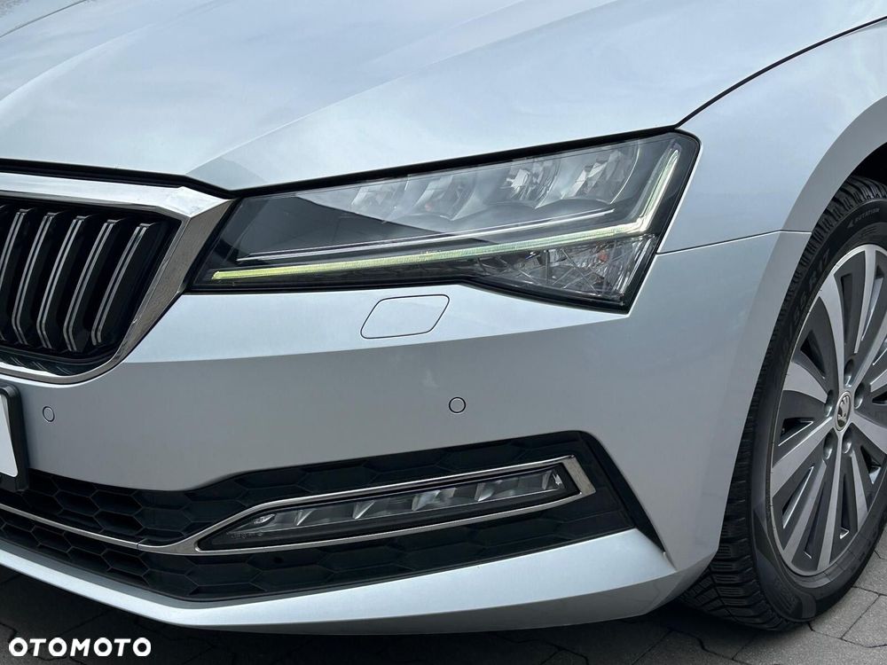 Skoda Superb 2.0 TSI Style DSG - 37
