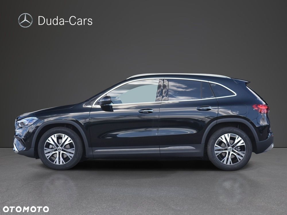 Mercedes-Benz GLA 200 d Progressive - 4