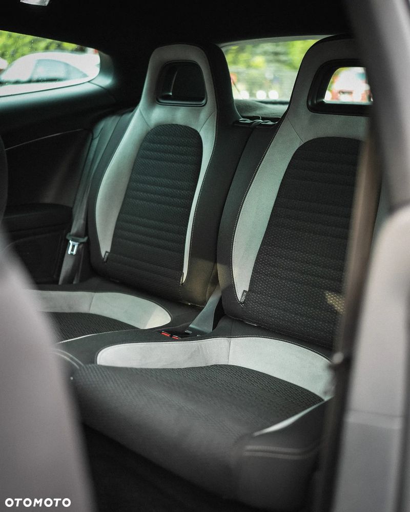 Volkswagen Scirocco 2.0 TSI DSG Edition - 22