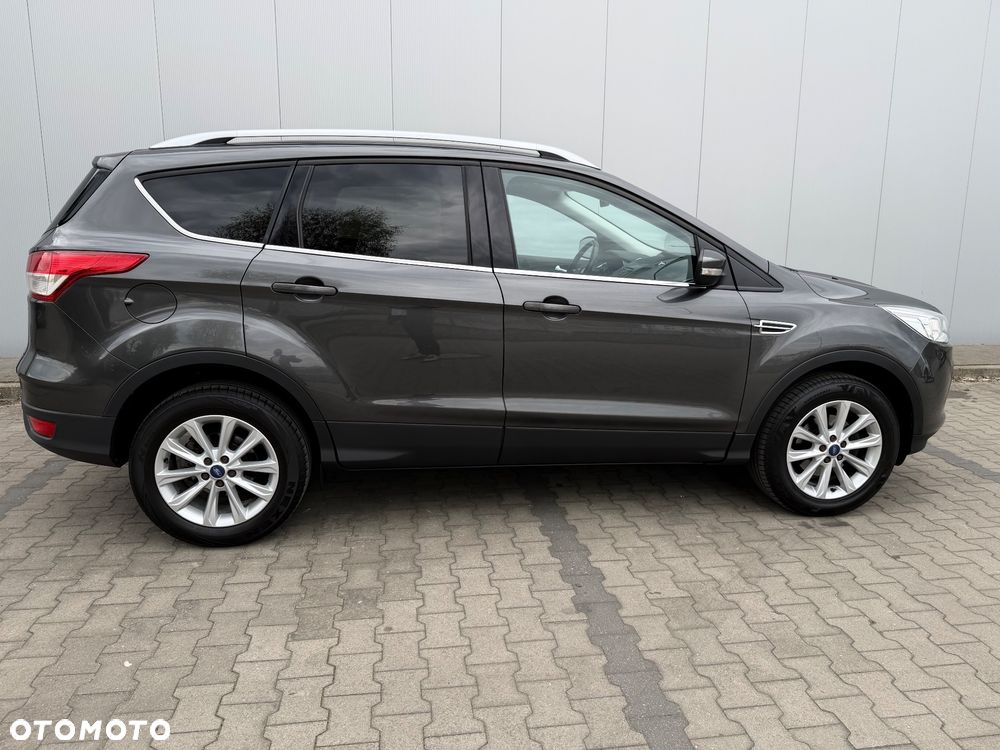 Ford Kuga 1.5 EcoBoost 2x4 Titanium - 12
