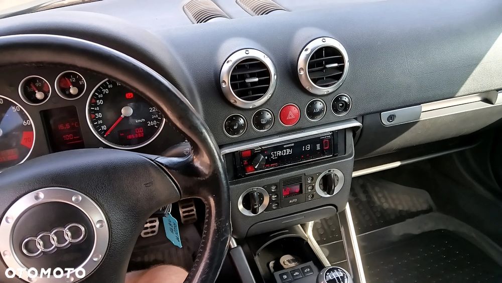 Audi TT Coupé 1.8T - 9