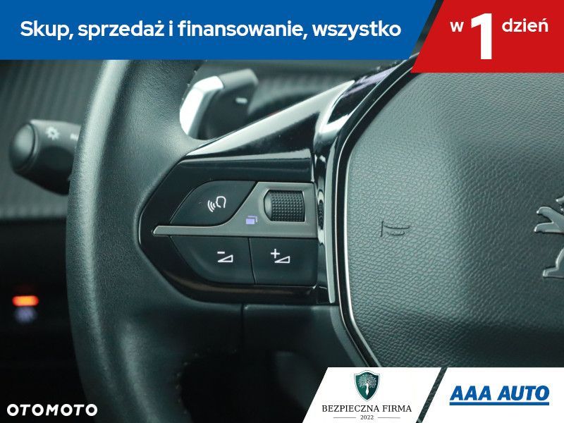 Peugeot 2008 - 18