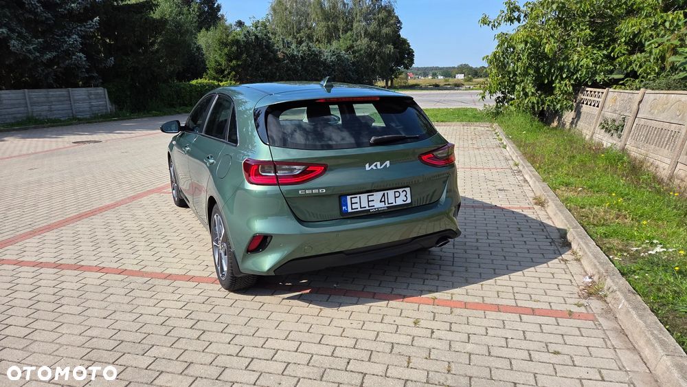 Kia Ceed 1.5 T-GDI M - 10