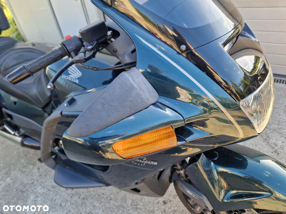 Honda ST - 15