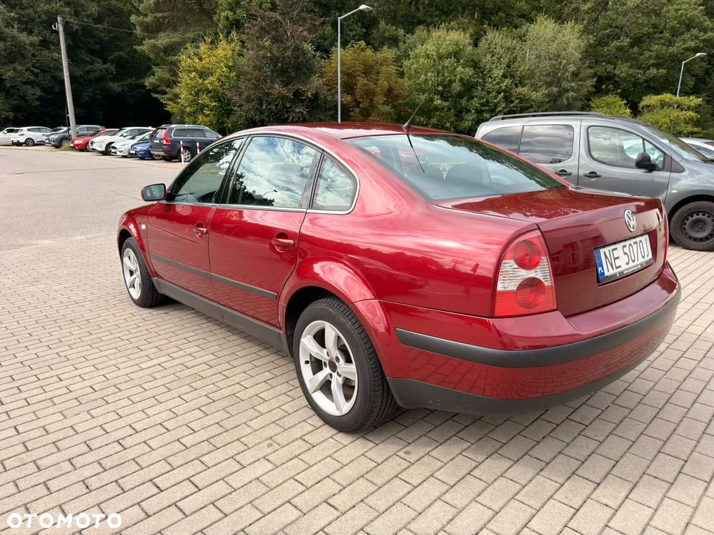 Volkswagen Passat - 5
