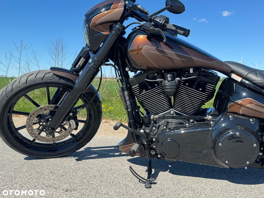 Harley-Davidson FXSB Breakout - 7