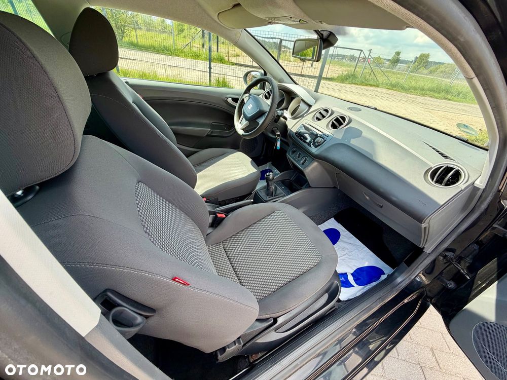 Seat Ibiza SC 1.4 16V Entry - 8