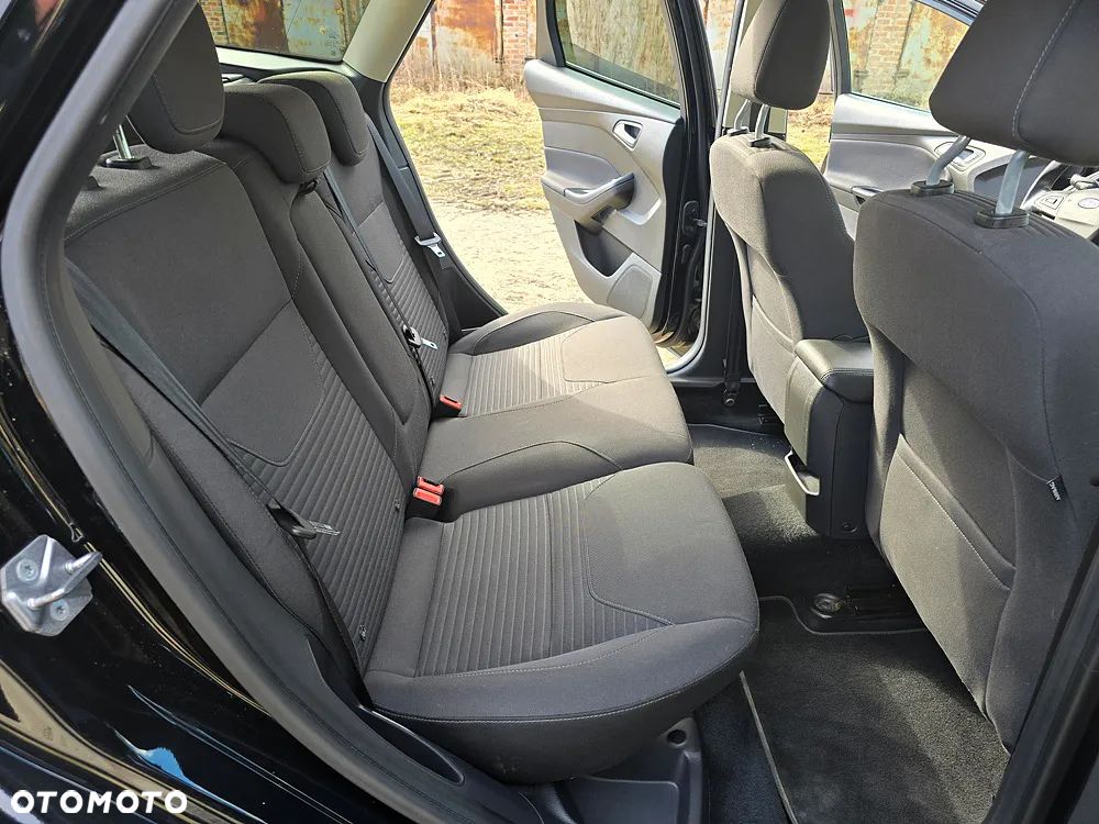 Ford Focus SW 1.5 EcoBlue SCR Titanium - 23