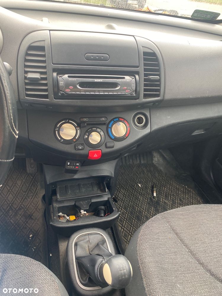 Nissan Micra - 8