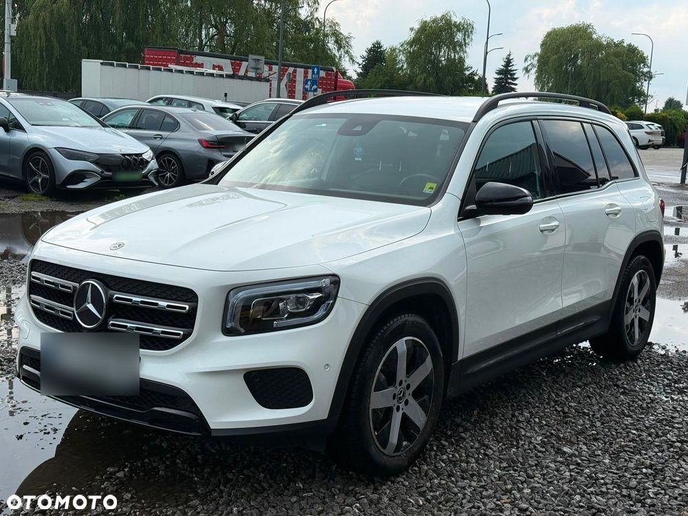 Mercedes-Benz GLB 180 7G-DCT - 2