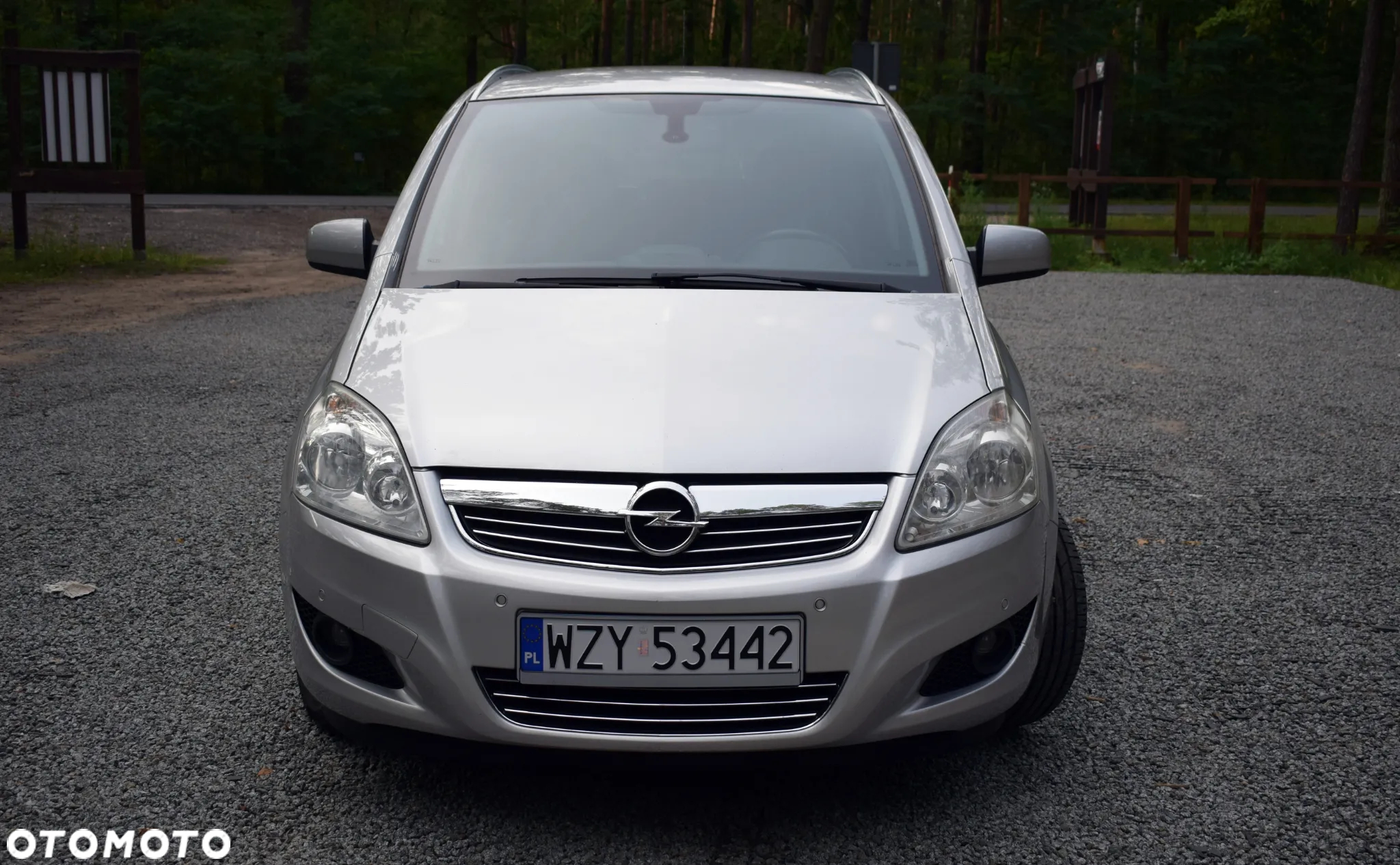 Opel Zafira 1.8 Cosmo - 3