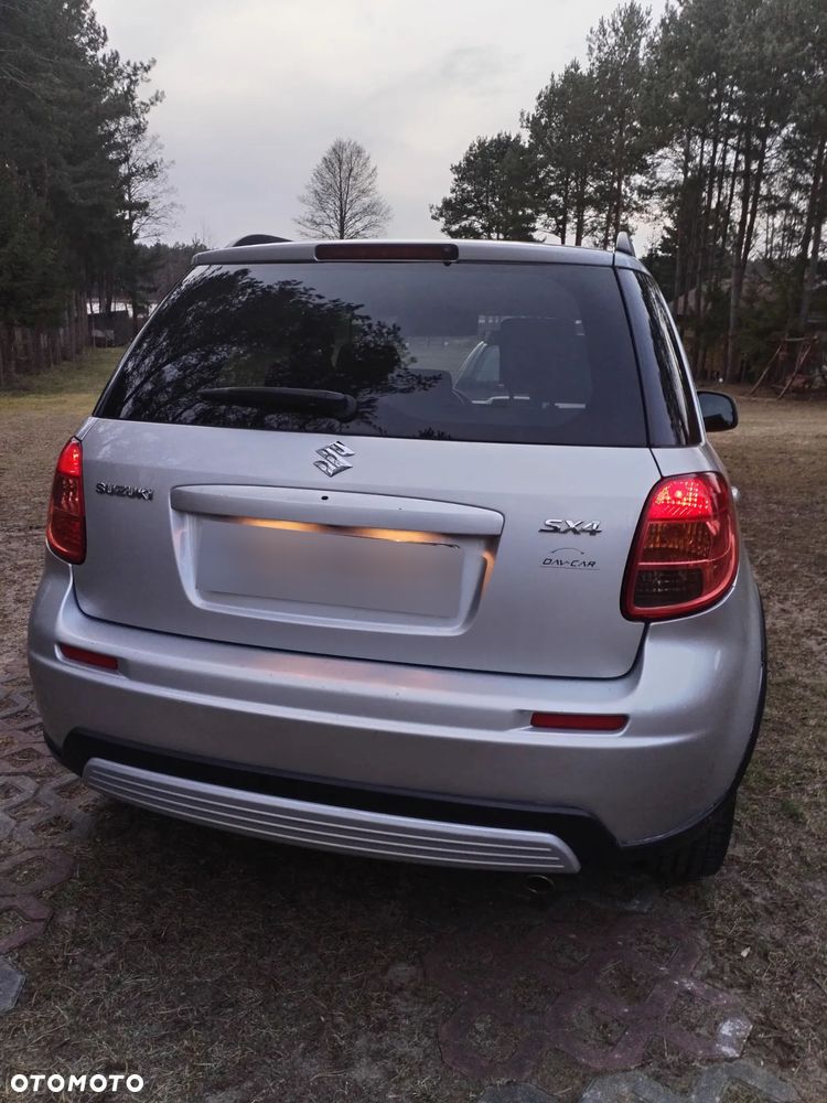 Suzuki SX4 1.9 DDiS DPF 4x2 Comfort - 12