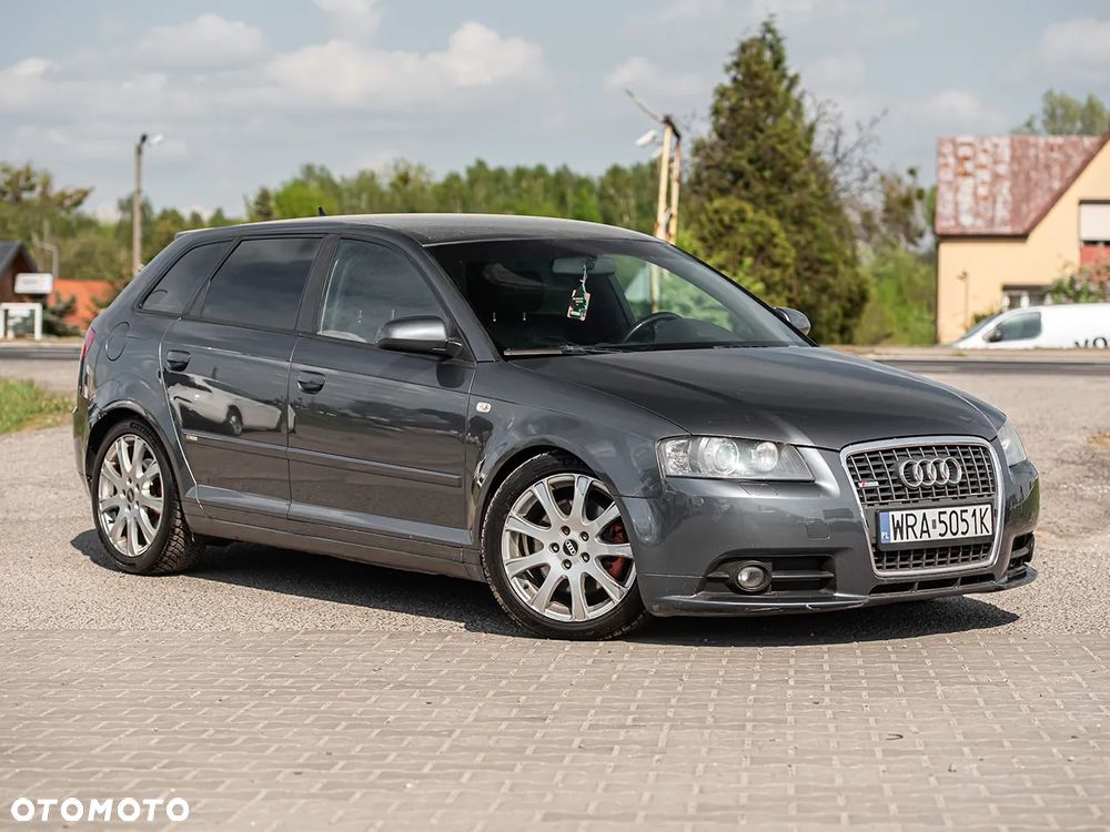 Audi A3 Sportback 2.0 TDI DPF S tronic S line Sportpaket - 2
